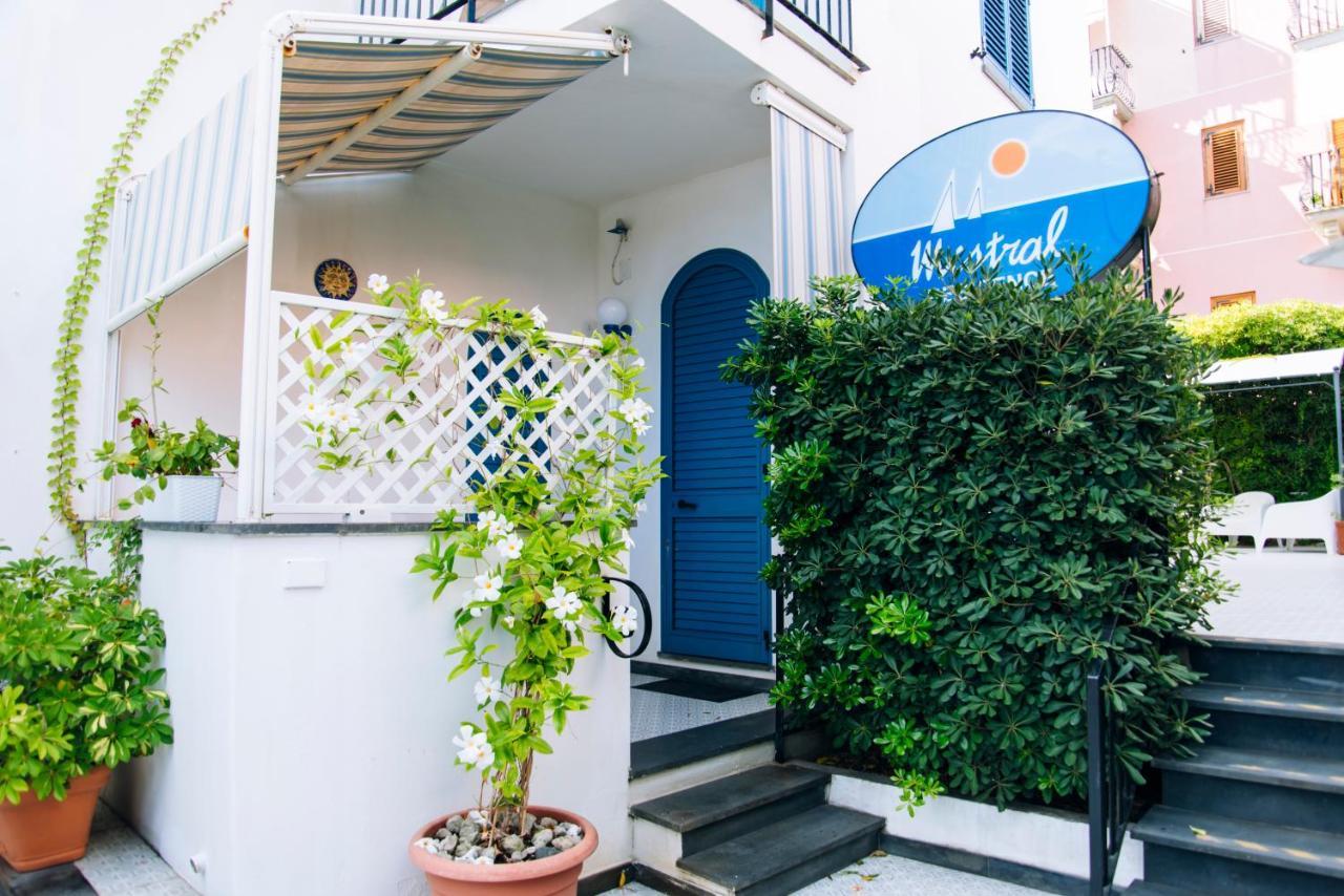 Mistral Residence Canneto  Exterior photo